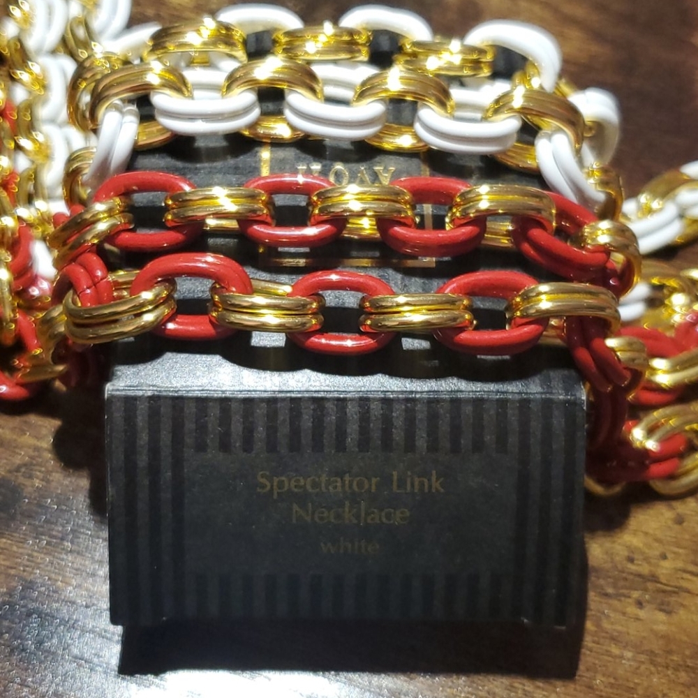 Avon necklace